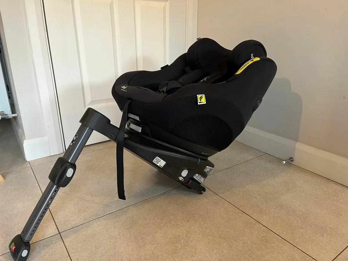 Joie iSpin 360 GTI iSize swivel car seat - Image 4