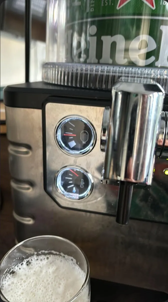 Blades beer machine - Image 1