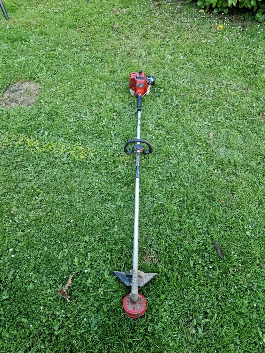Japanese Shindawa strimmer - Image 1