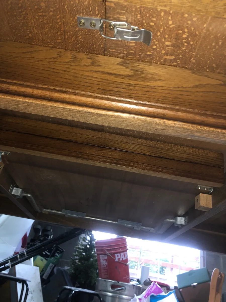 Solid oak kitchen table - Image 4