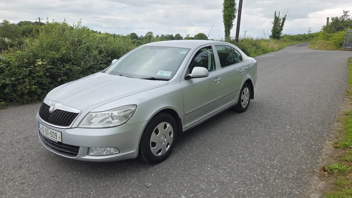 2010 Skoda Octavia 1.6 TDI - Image 3