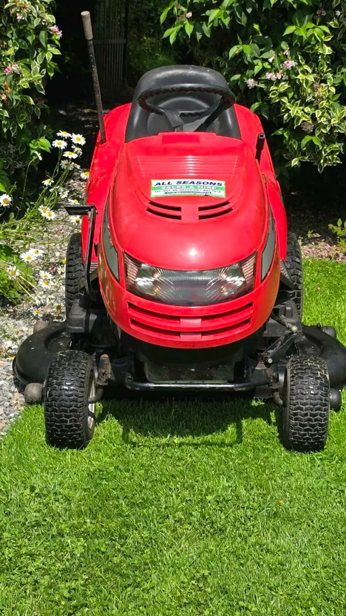 22hp 48" Massey Ferguson Castelgarden - Image 1