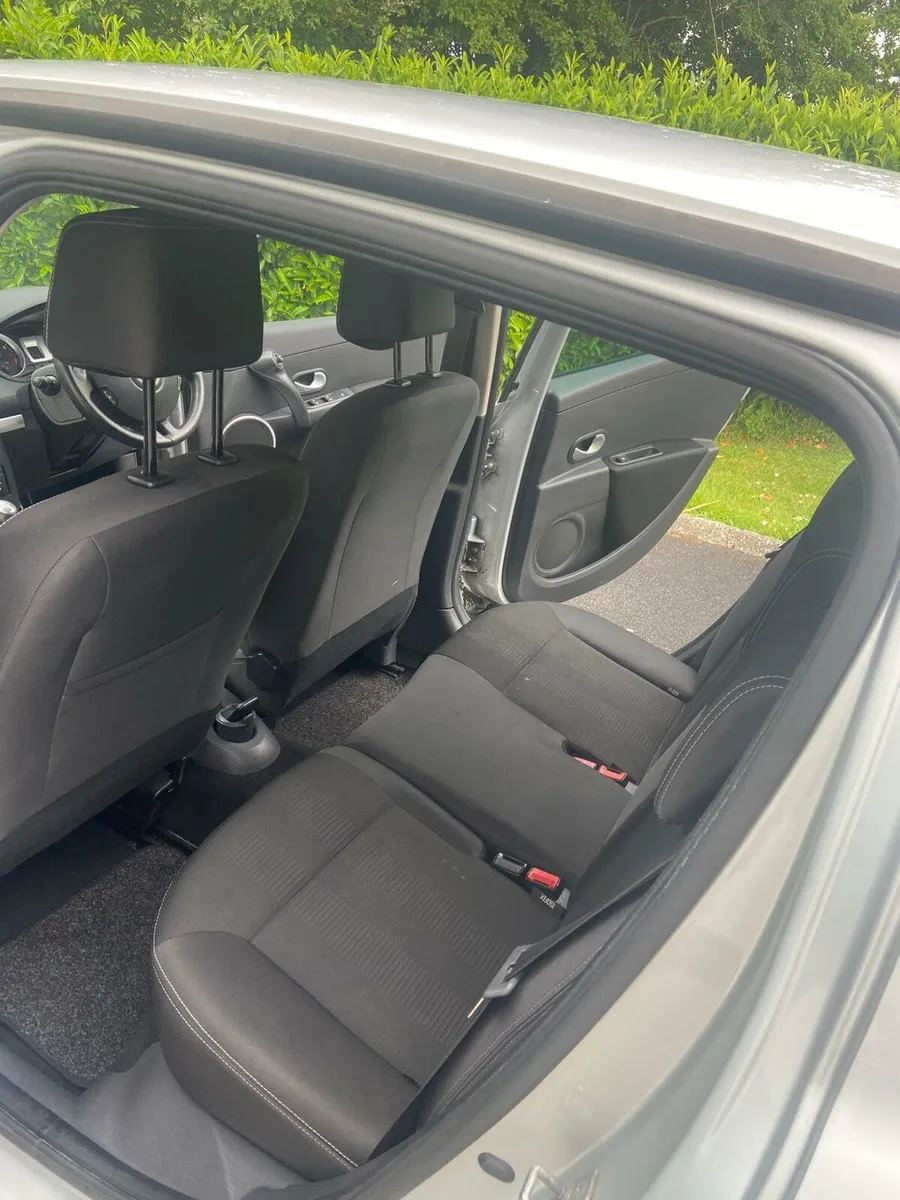Renault Clio 2009 - Image 3