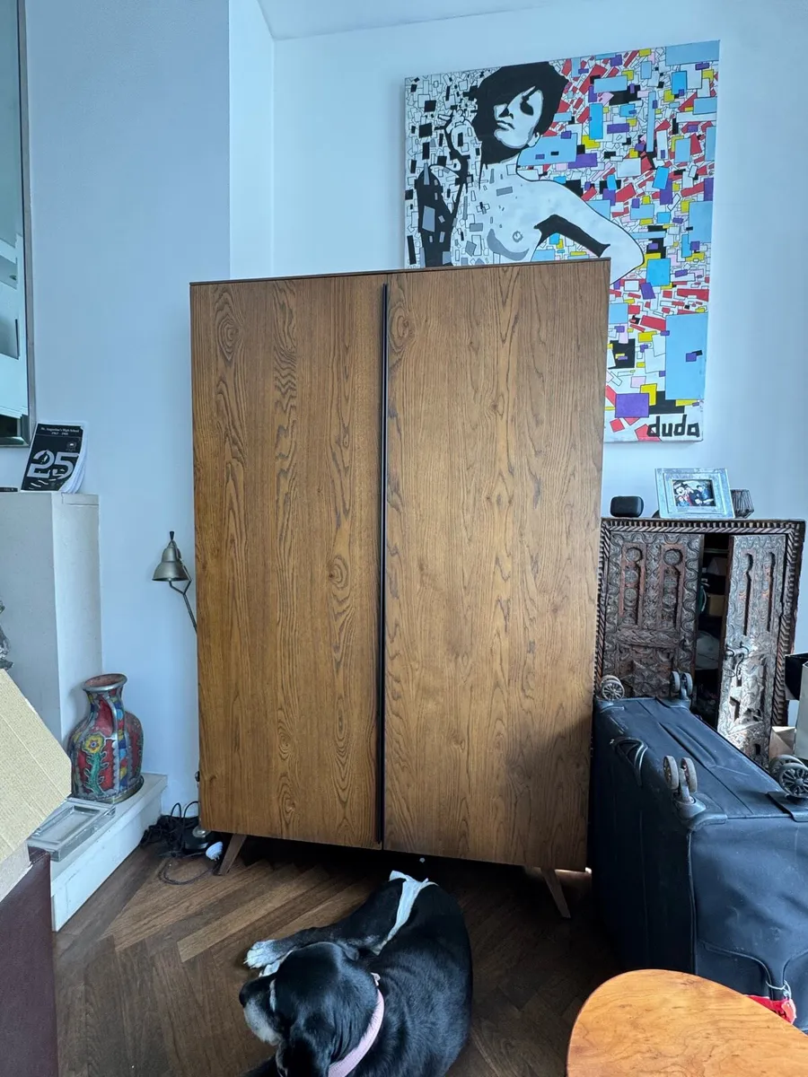 Wardrobe and drawer set - Image 3