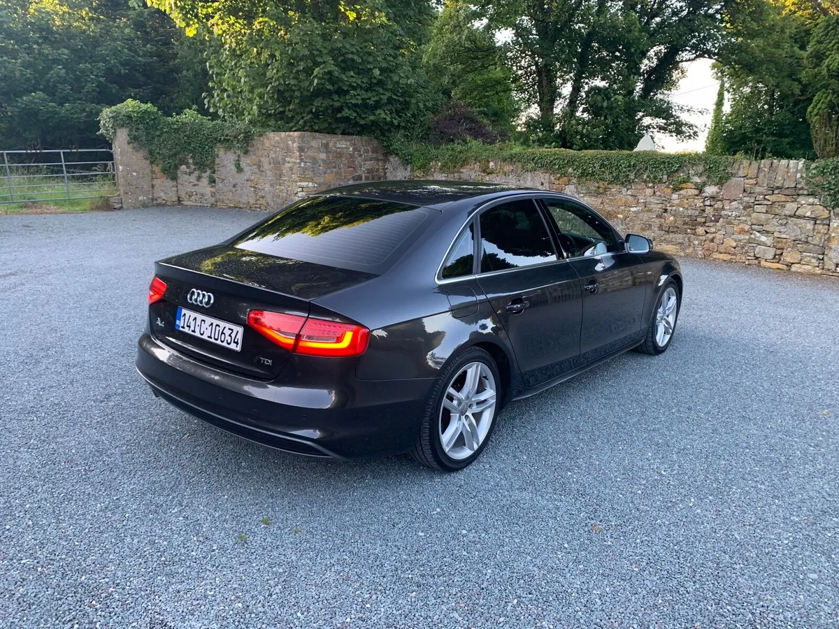 Audi A4 S-Line 150 **Lava Grey** - Image 4