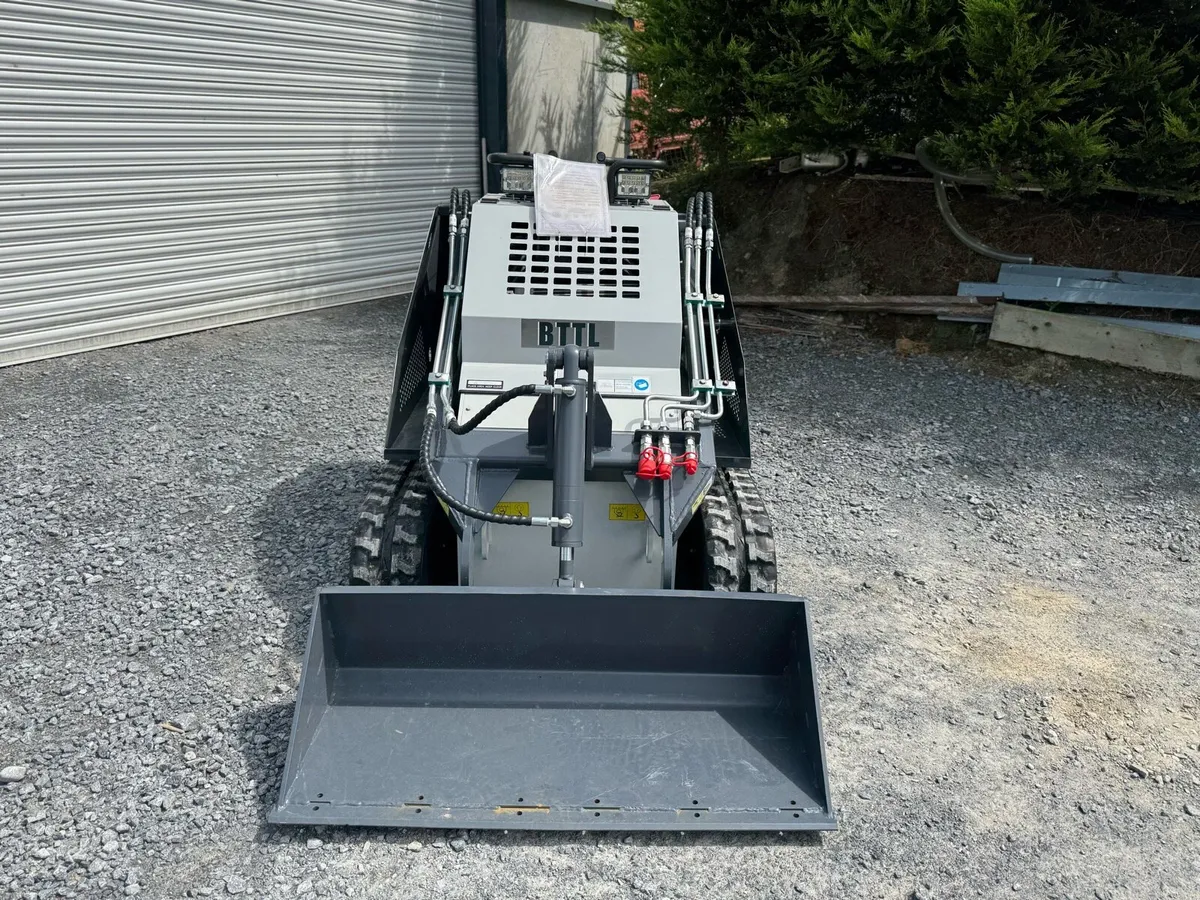 New BTTL Tracked Skid Steer - Image 4