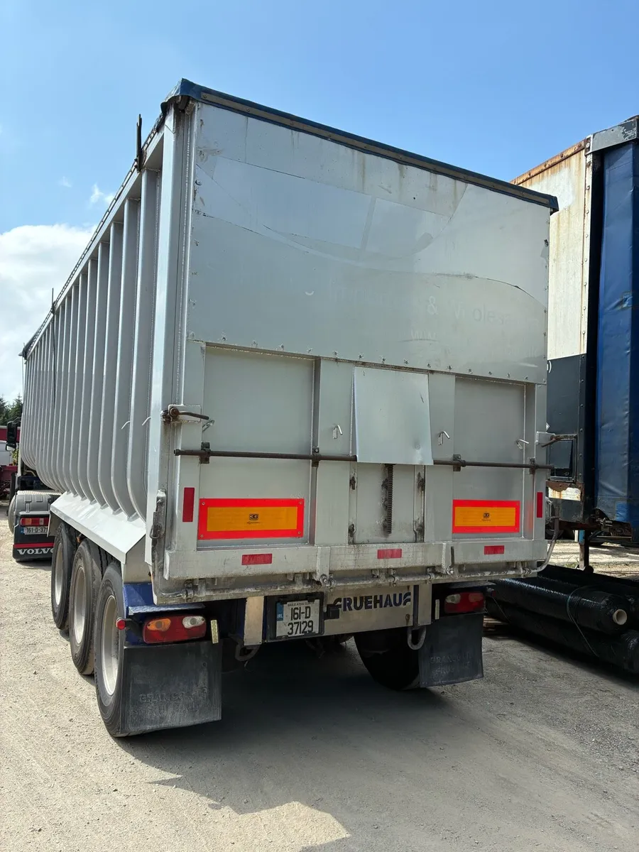 Grain trailers - Image 4