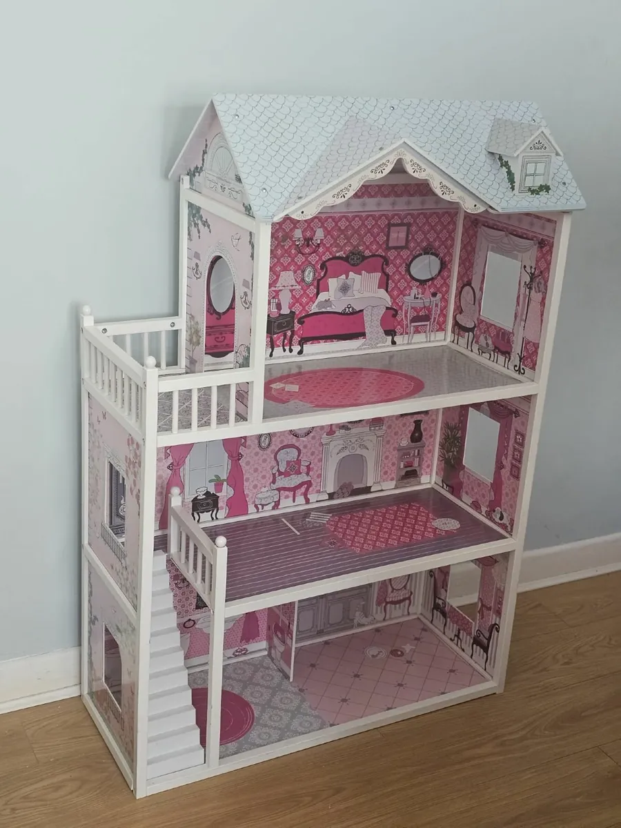 Wooden Doll House - Image 1