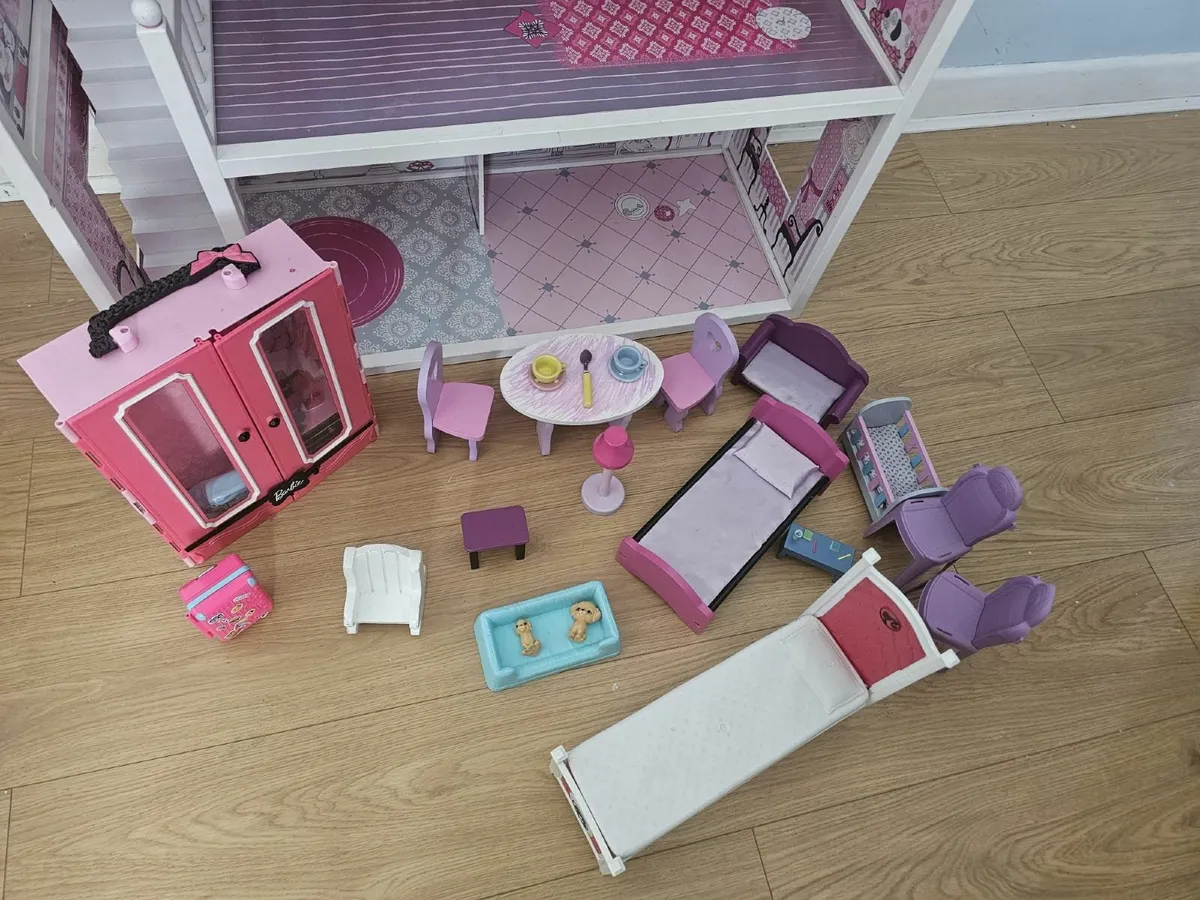 Wooden Doll House - Image 2