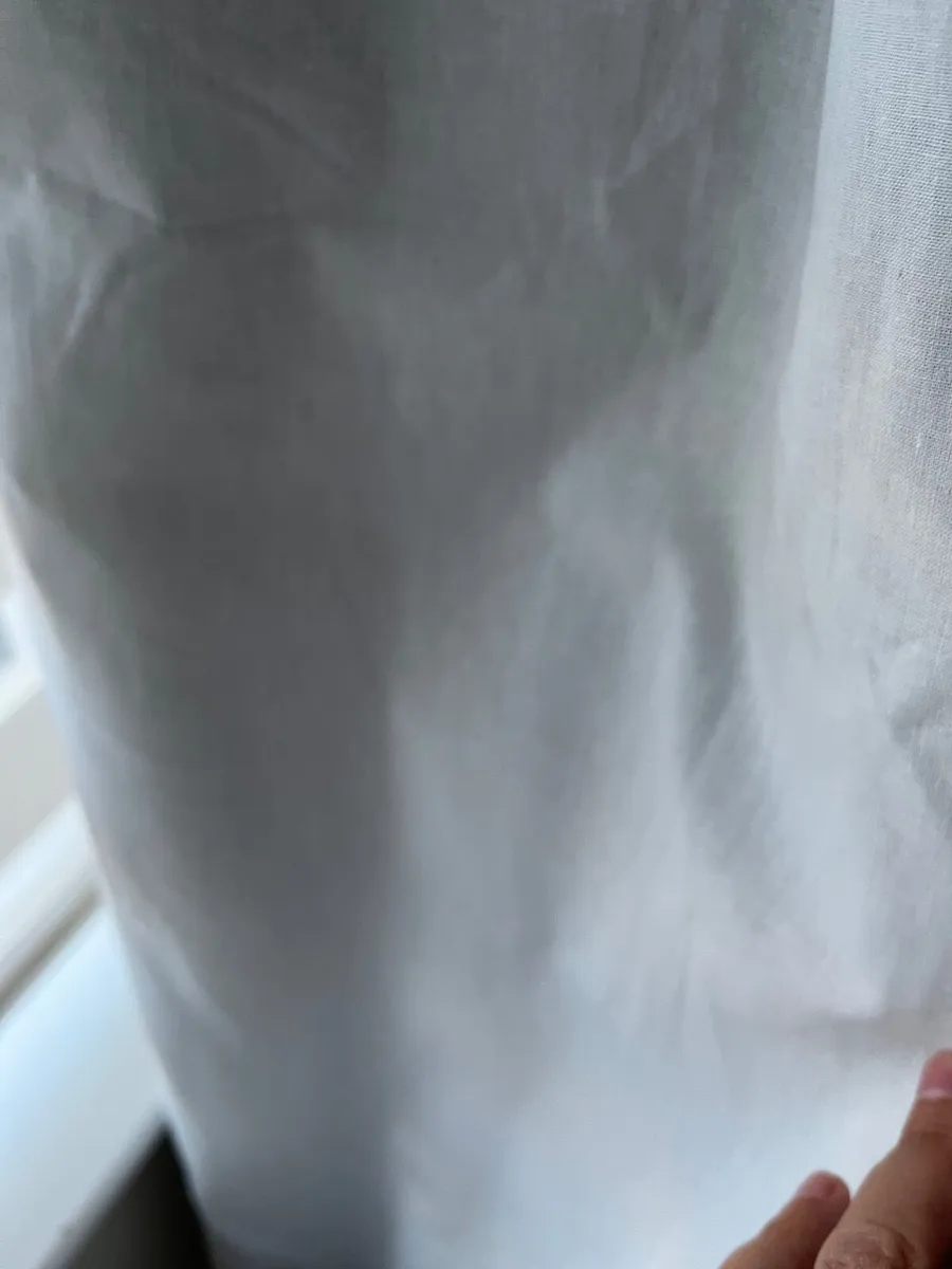 Curtains - Image 2