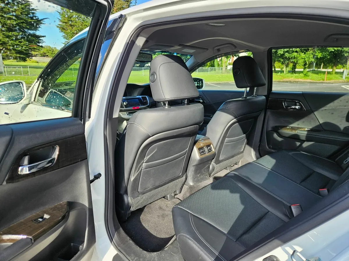 Honda Accord 2013 - Image 3