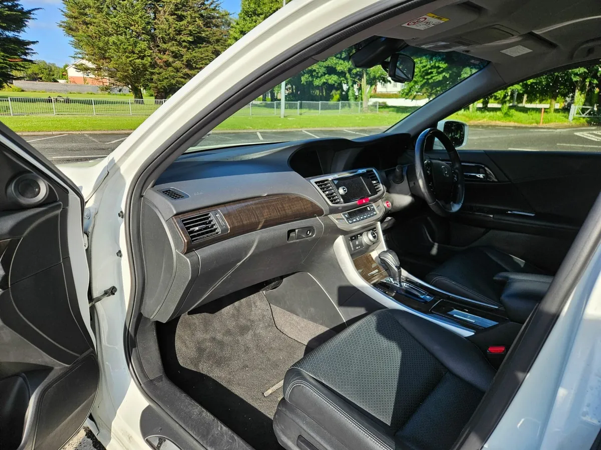 Honda Accord 2013 - Image 4