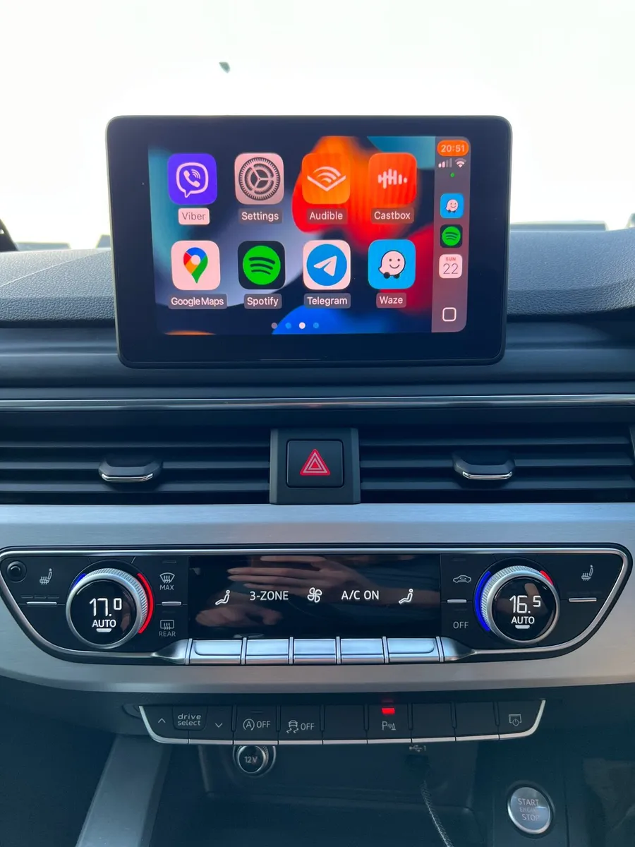 Audi A4 2017 Estate automatic S-LINE Audi FSH - Image 3