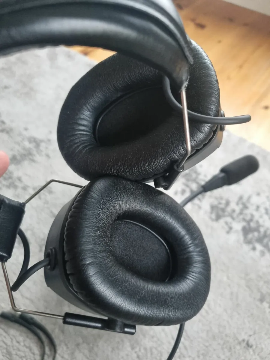 Pilot Headset - Image 3