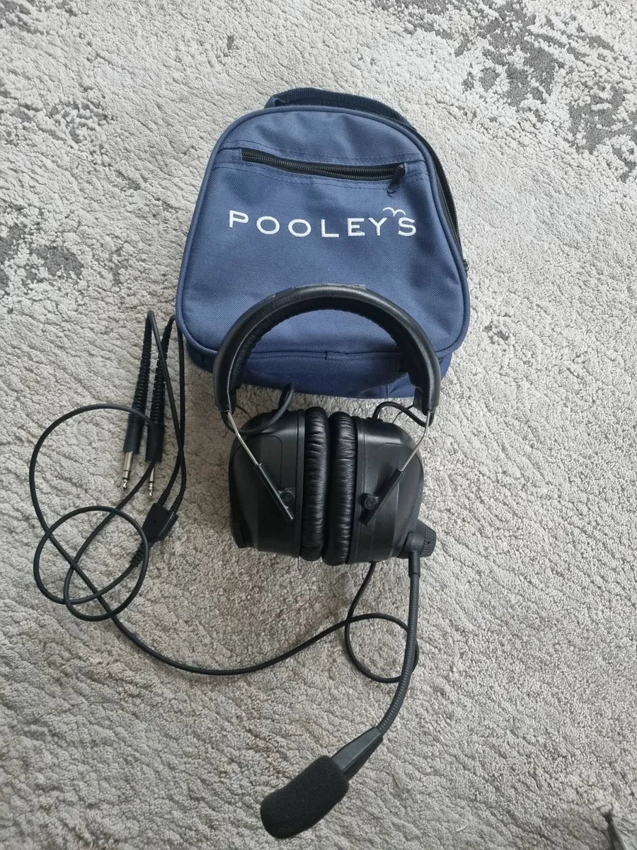 Pilot Headset - Image 4