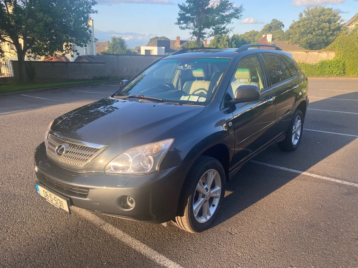 Lexus RX400h - Image 1