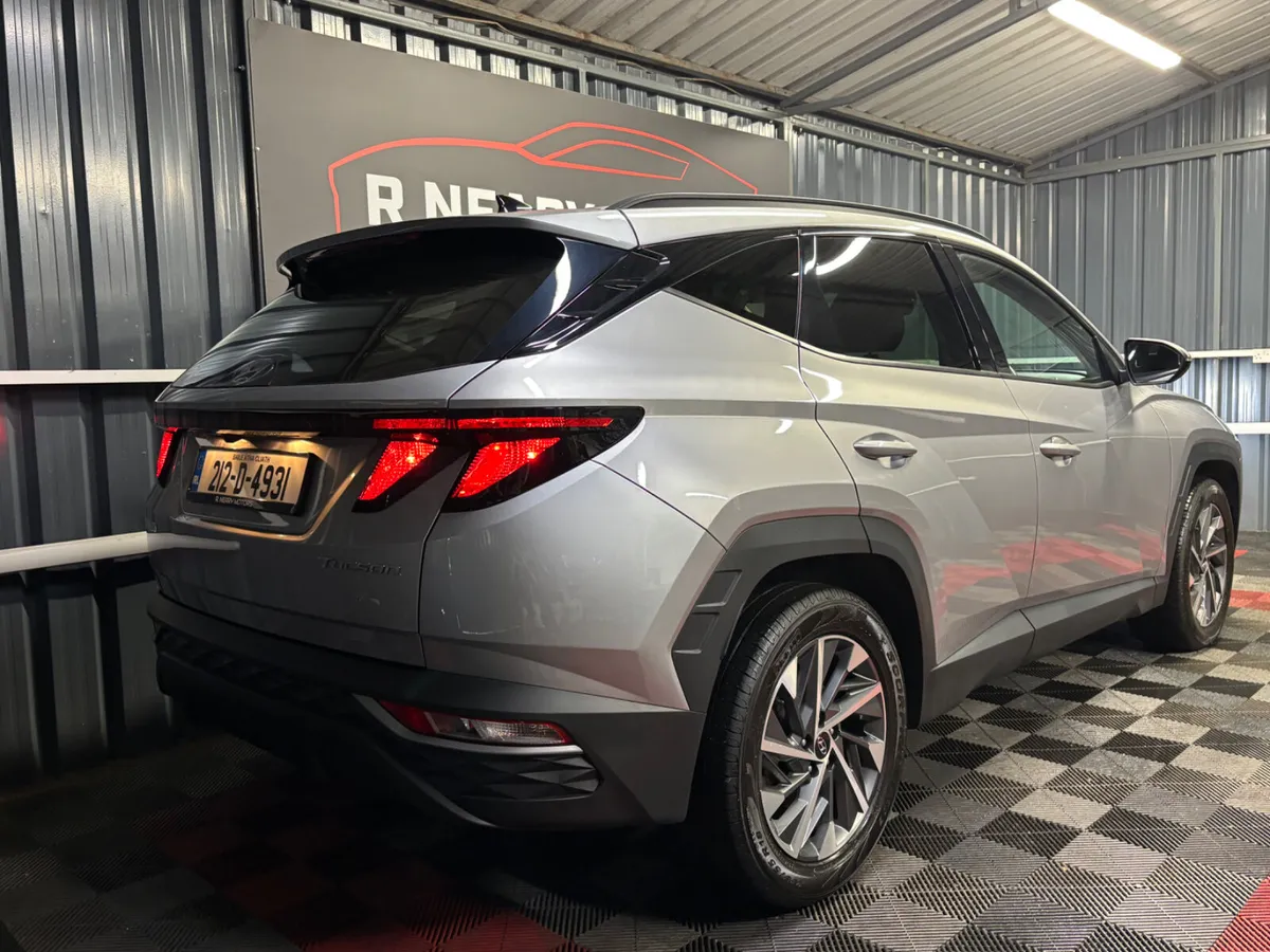 2021 212 Hyundai Tucson Executive Manual Diesel - Image 2