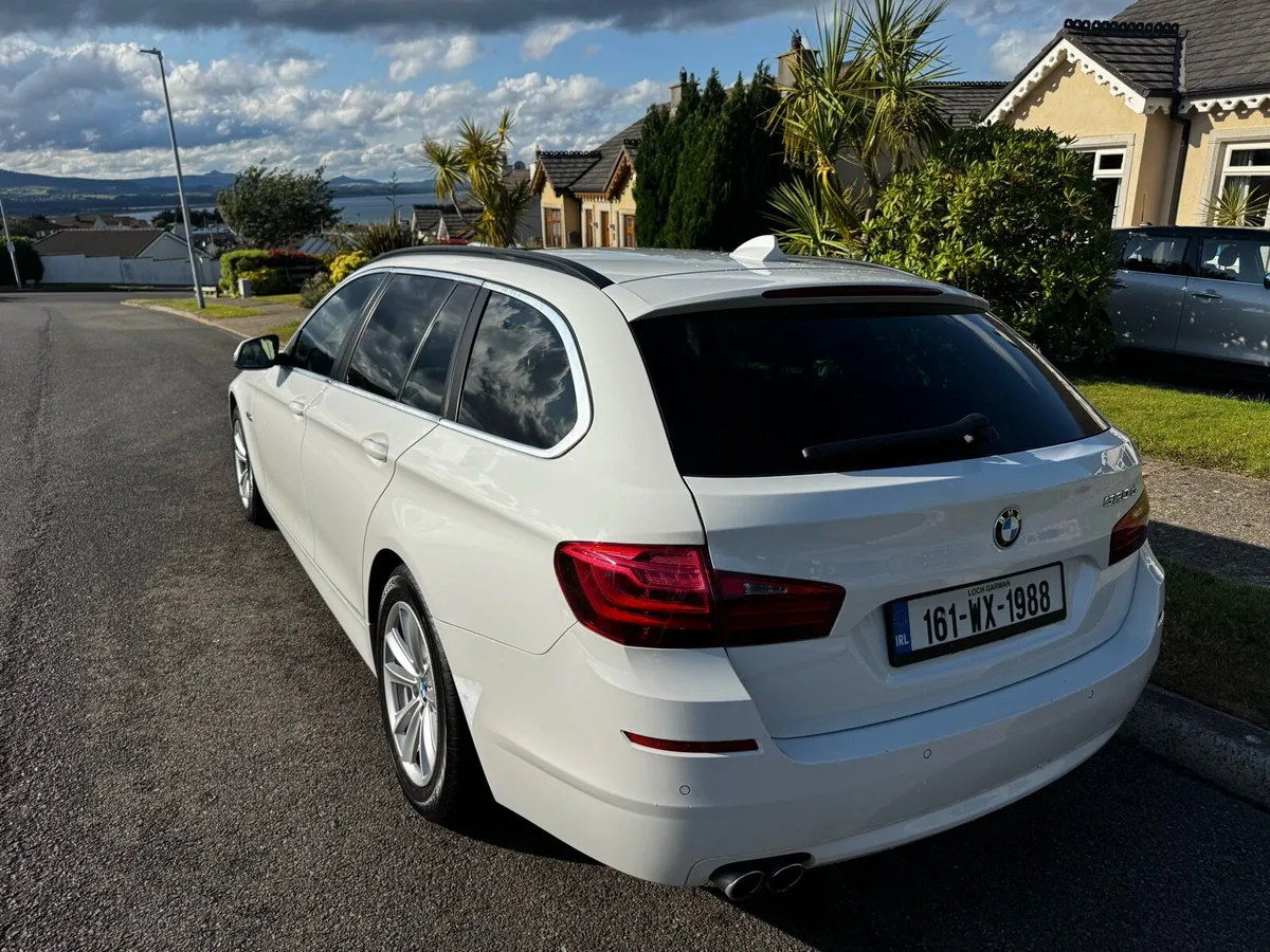 BMW 520d Tourer - Image 4