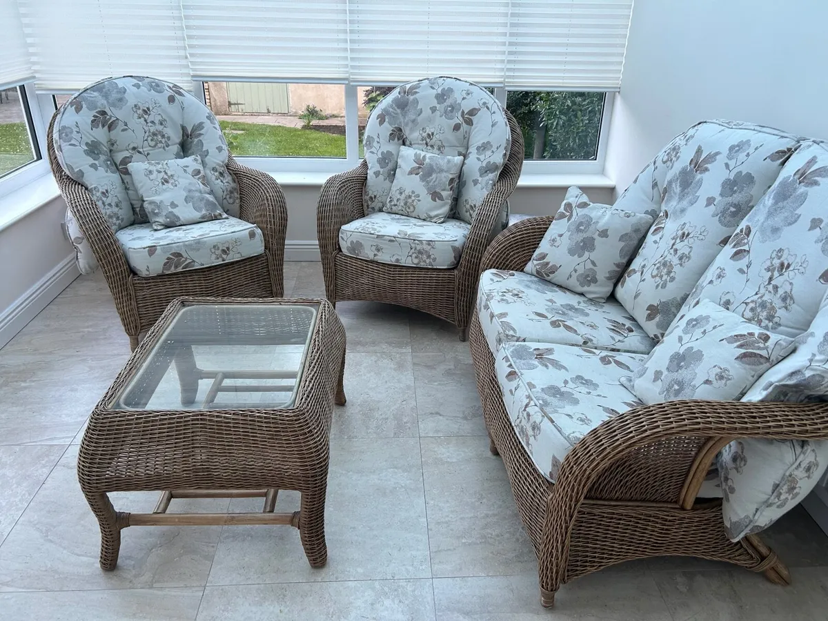 Sunroom Furniture - Image 4