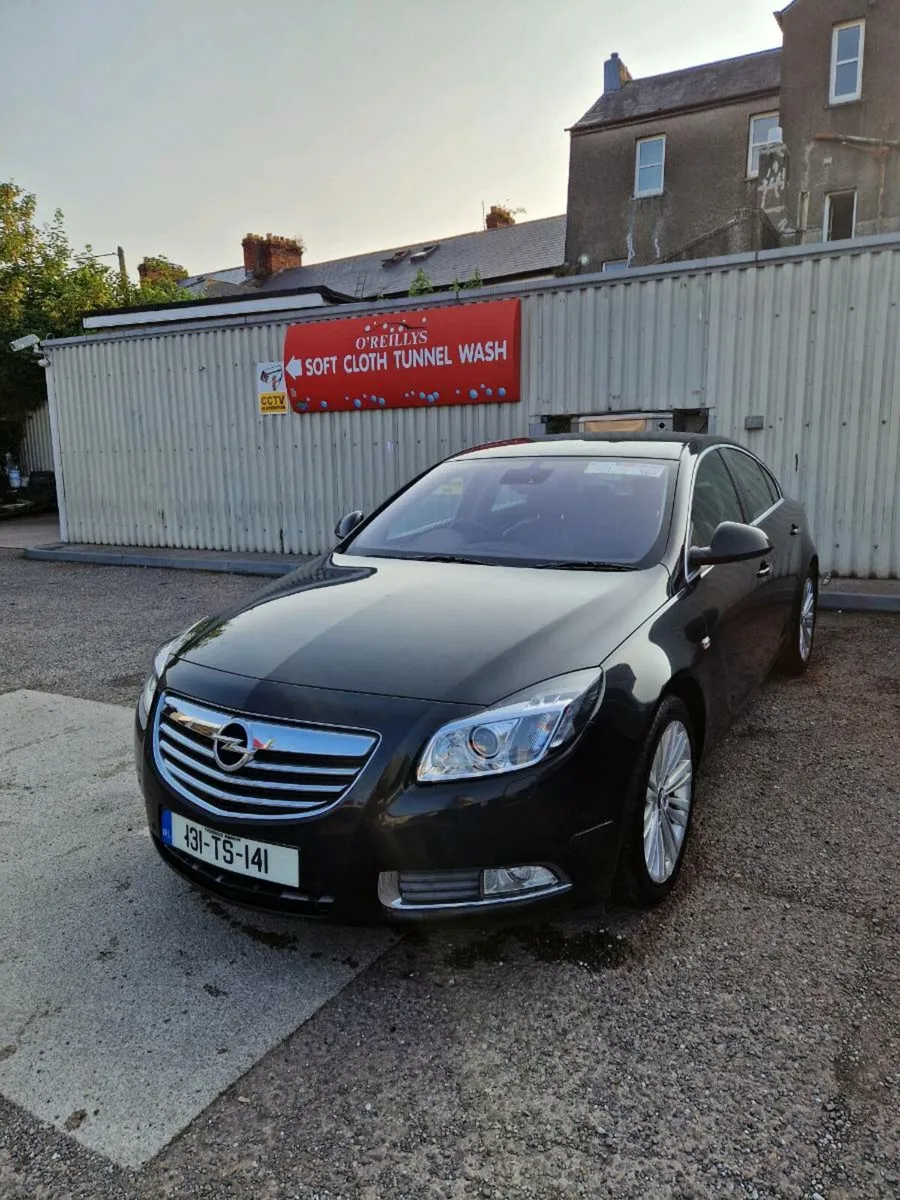 Car - Image 1