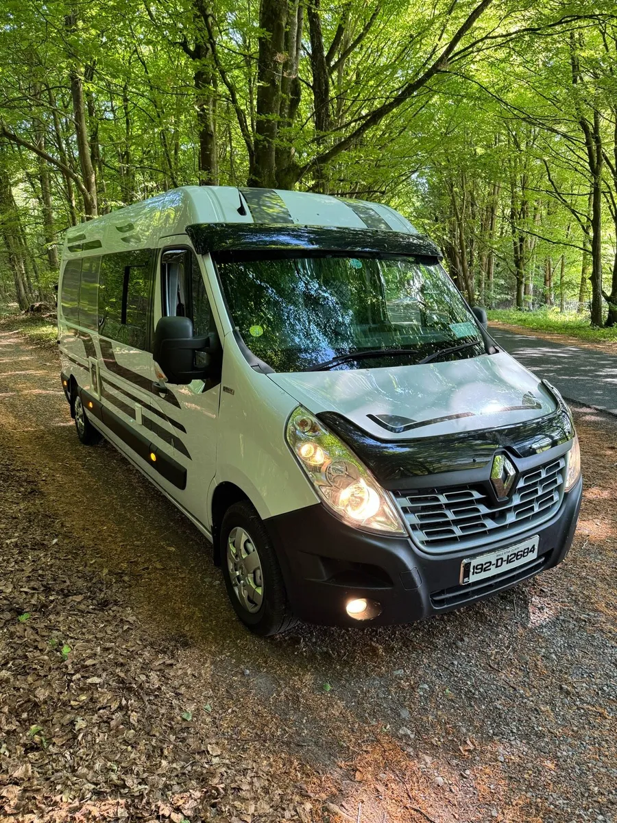 192 RENAULT MASTER CAMPERVAN - Image 2