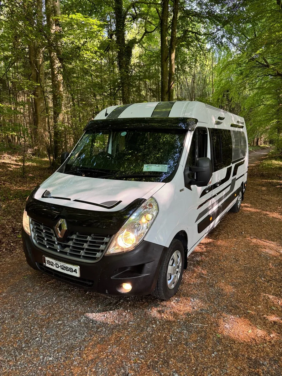 192 RENAULT MASTER CAMPERVAN - Image 1