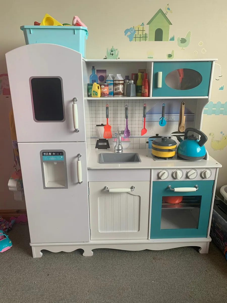 Kids Toy kitchen, perfect condition - Image 1