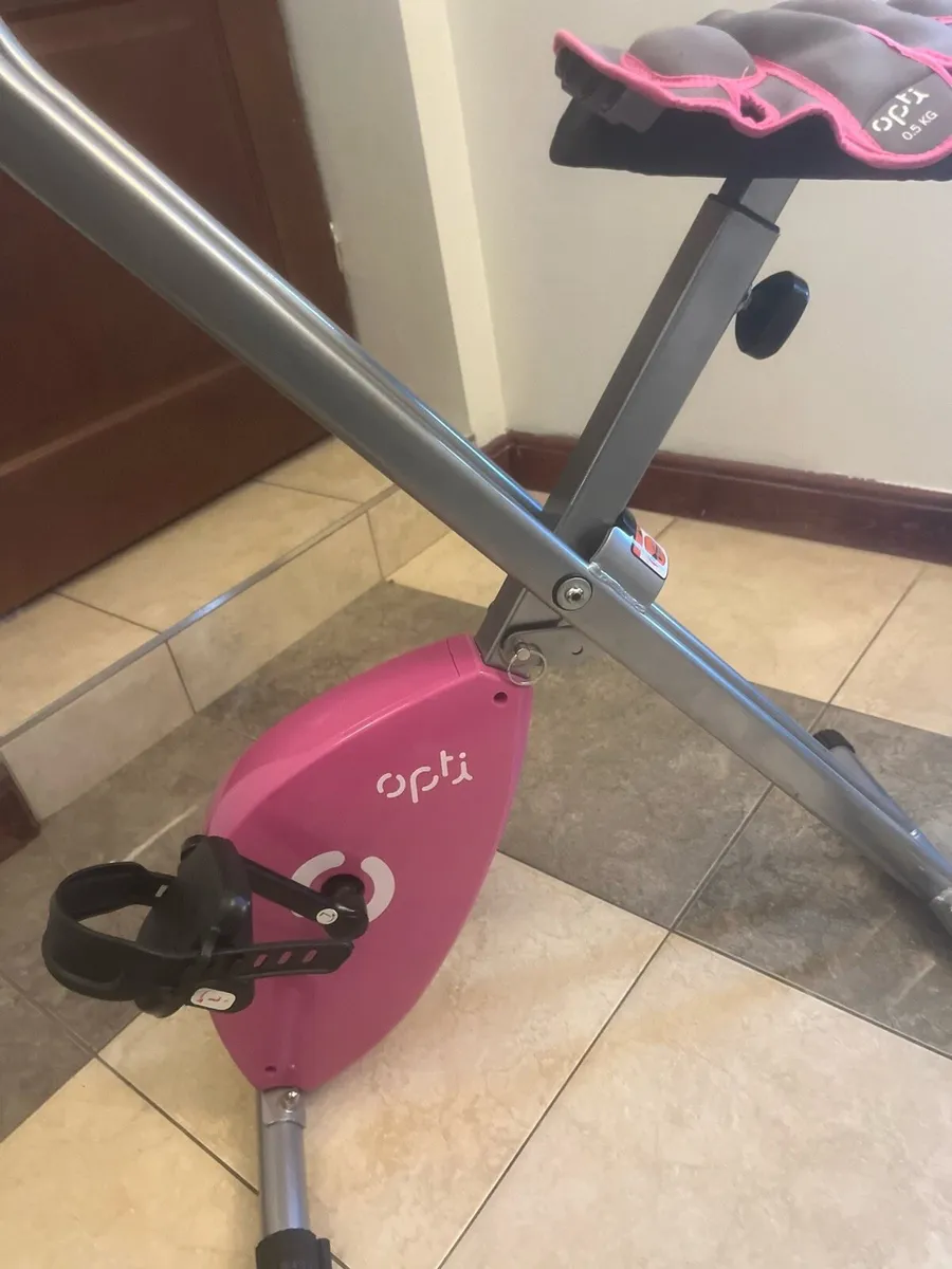 Exercise bike - Image 2