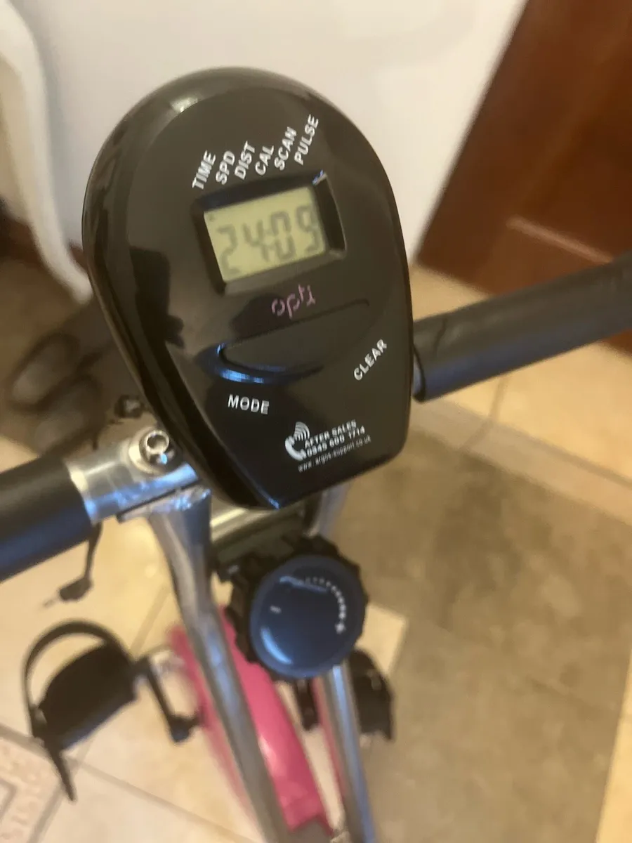 Exercise bike - Image 3