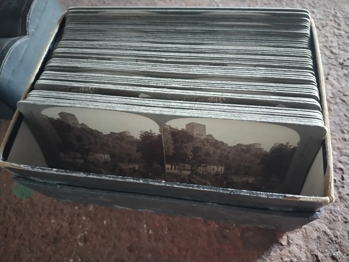 Steroscope with slides - Image 2