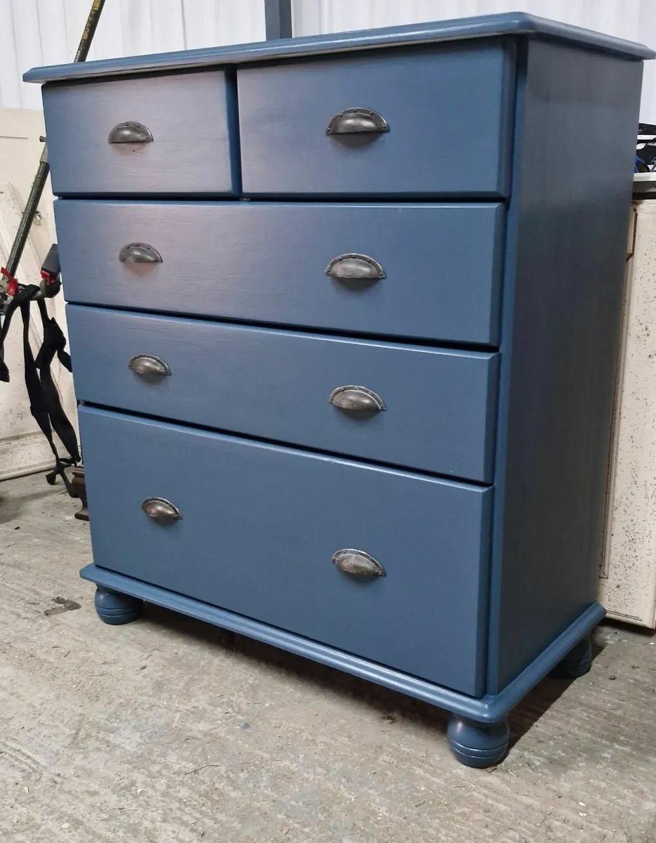 Chest of drawers - Image 2