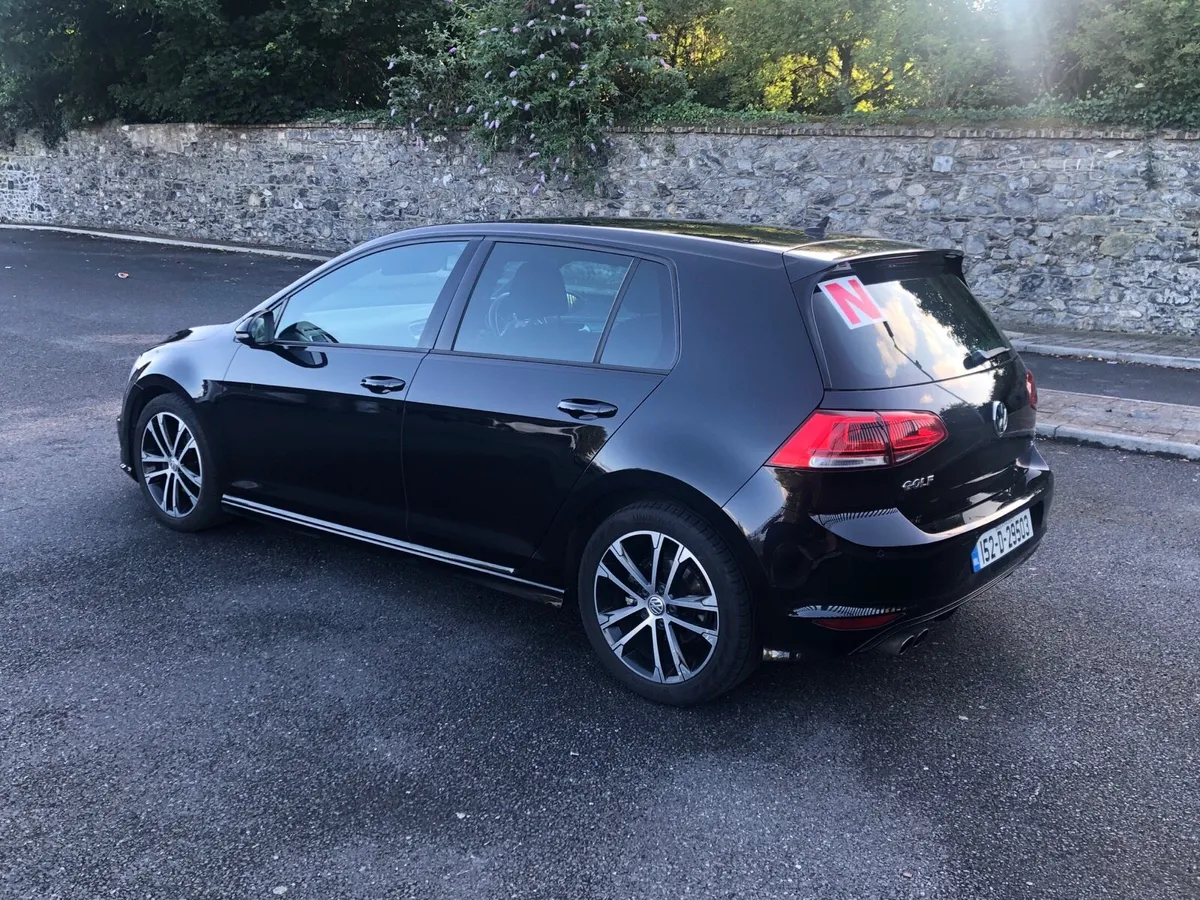 152 VW Golf R-Line 1.4 petrol - Image 3