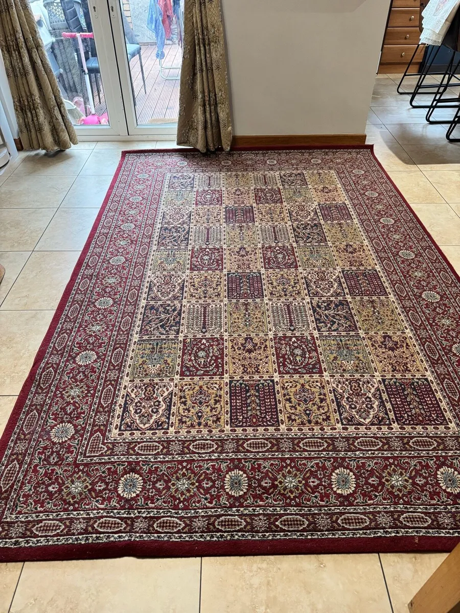 Rug carpet - Image 1