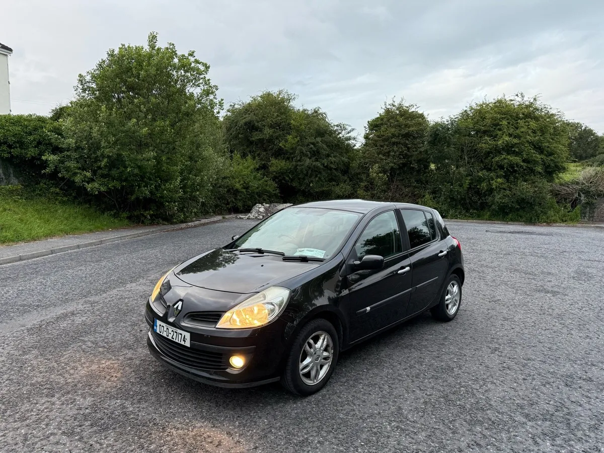 RENAULT CLIO 1.1 NEW NCT MONACO EDITION - Image 3