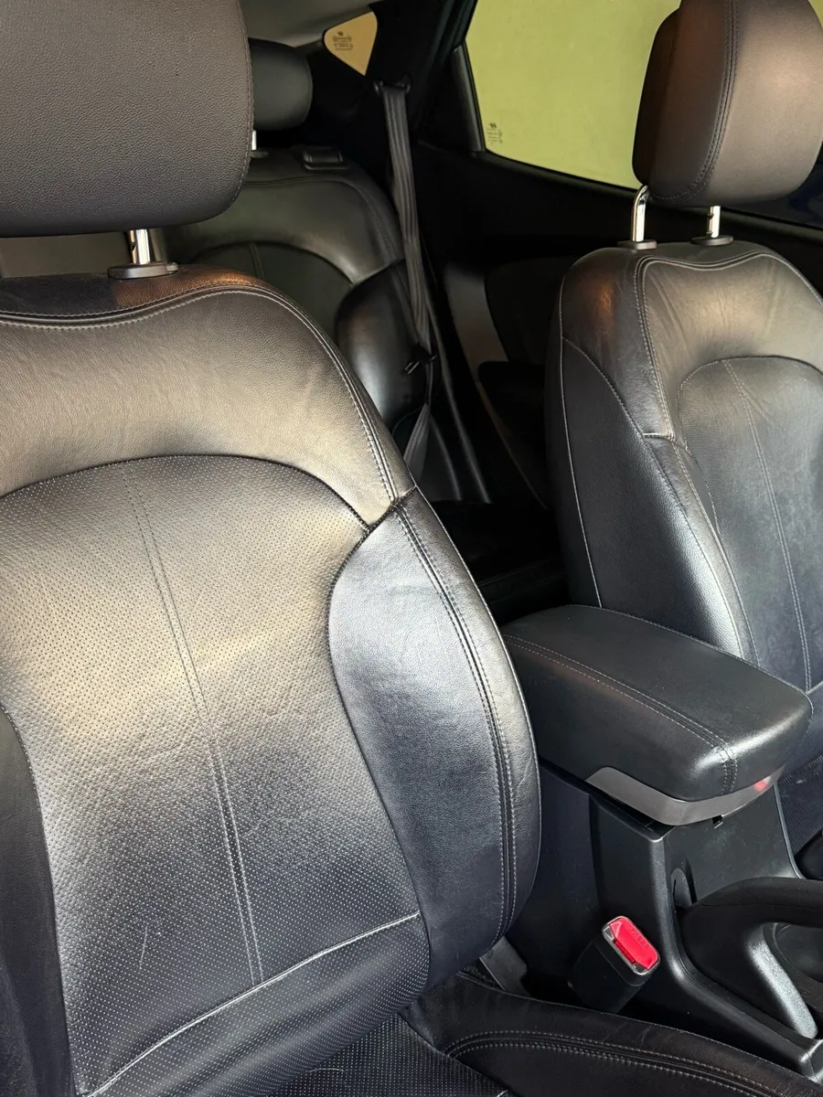 Ix 35 hyundai premium - Image 2