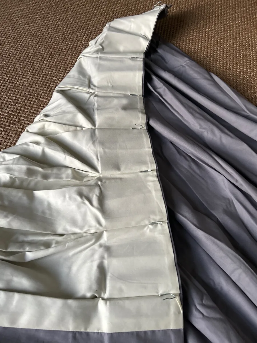 Grey curtains - Image 4