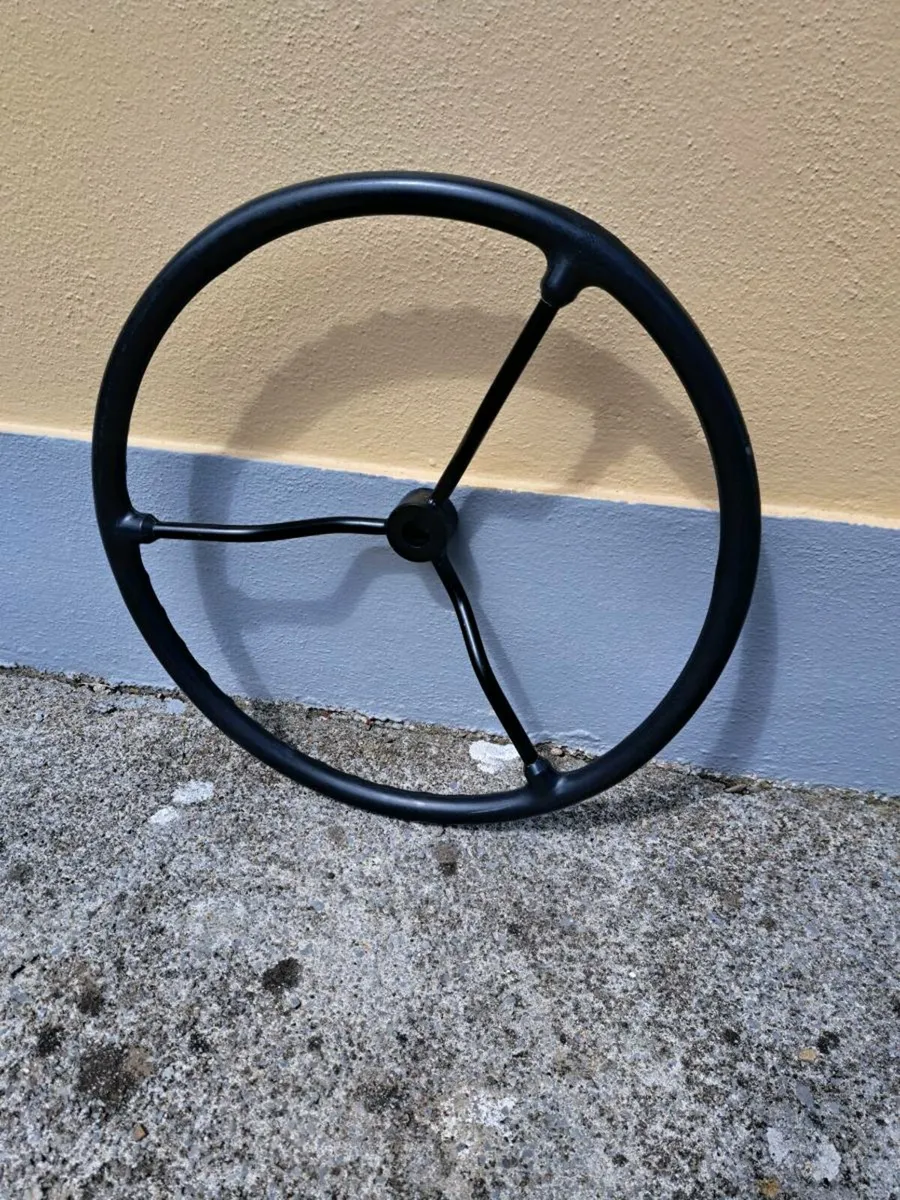 New fergy  20 steering wheel - Image 1