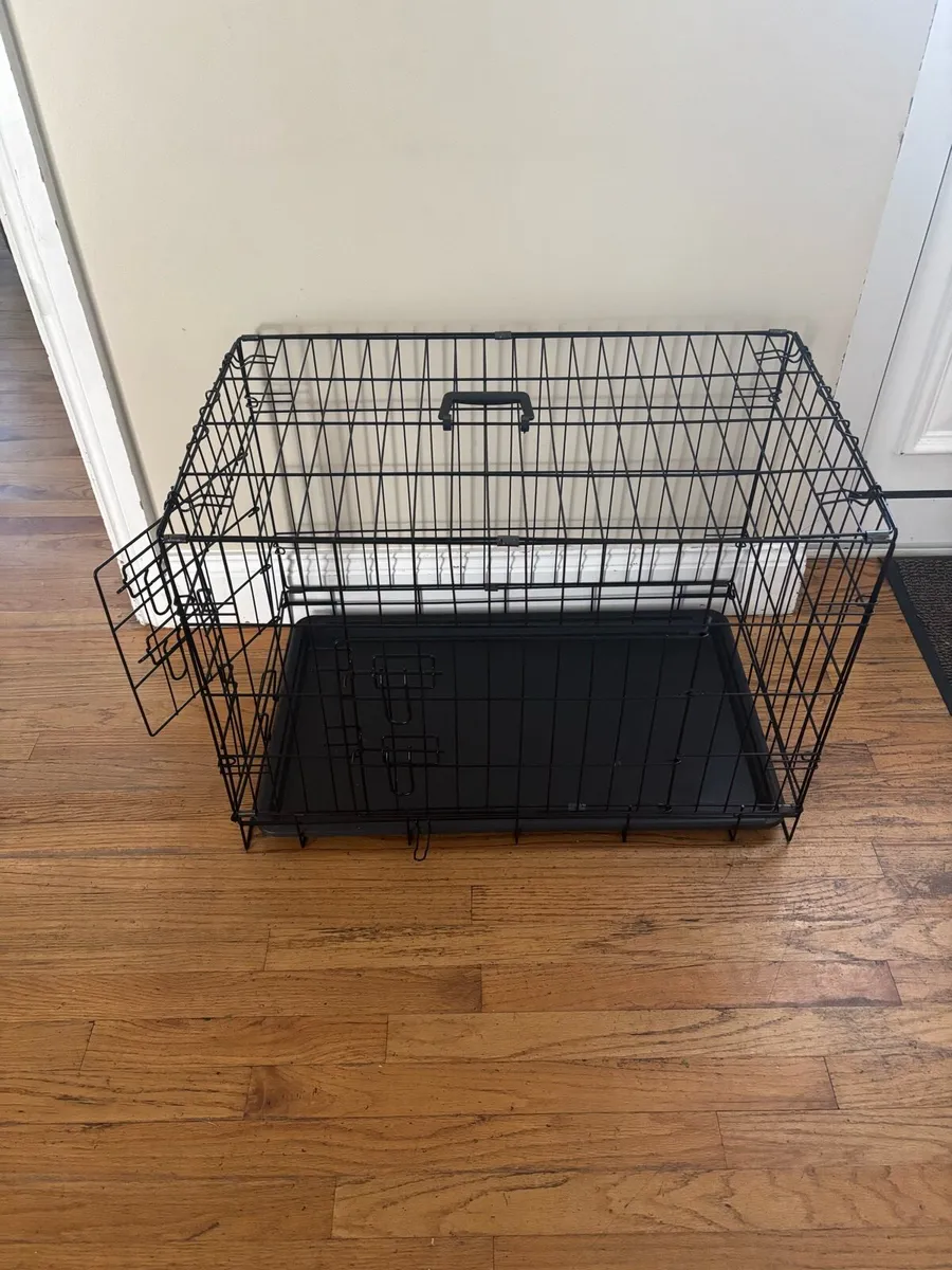 Dog crate - Image 1
