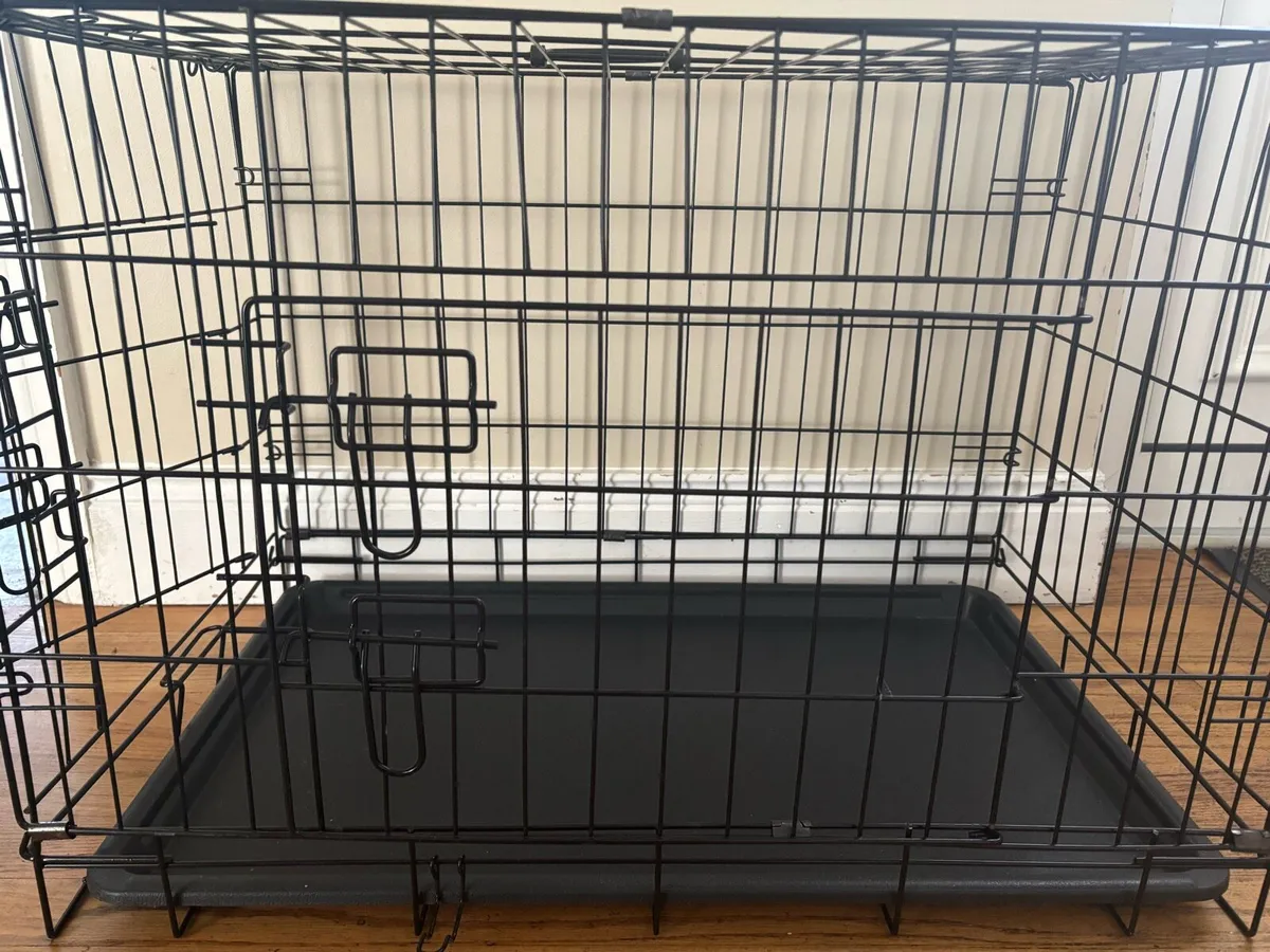 Dog crate - Image 2