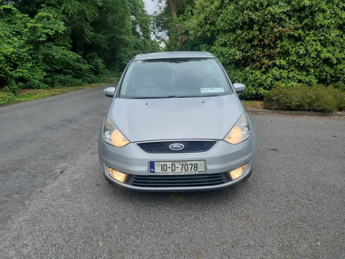 Ford Galaxy 2010 - Image 2