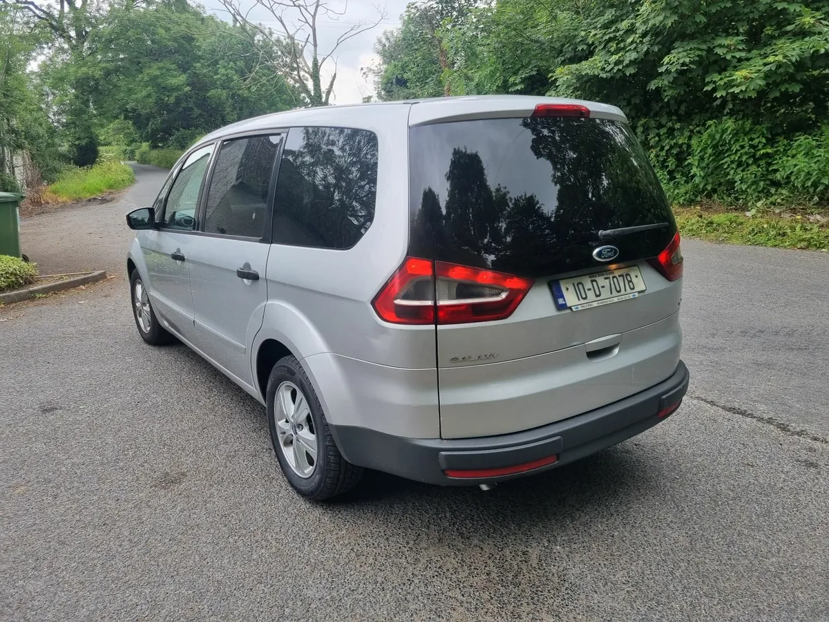 Ford Galaxy 2010 - Image 4