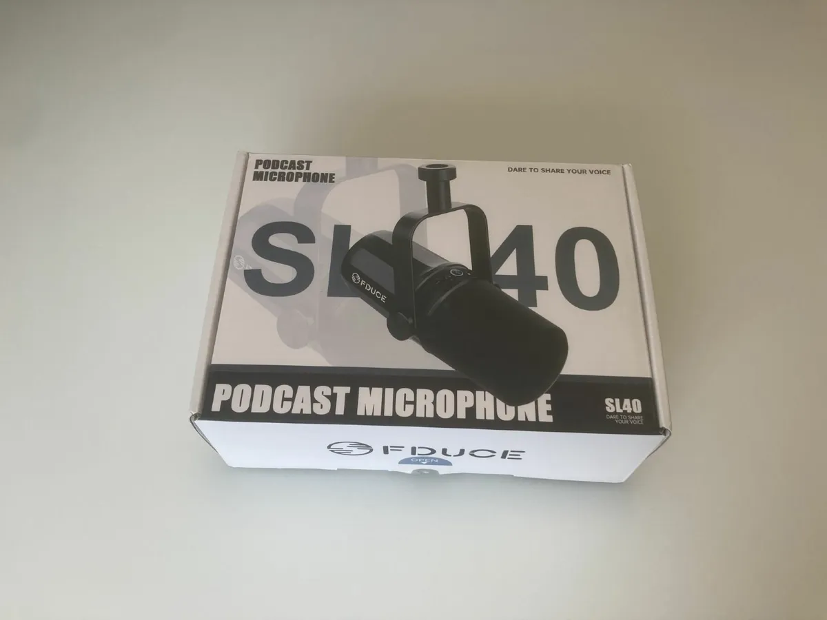 FDUCE SL40 Dynamic Podcast Microphone USB and XLR - Image 1