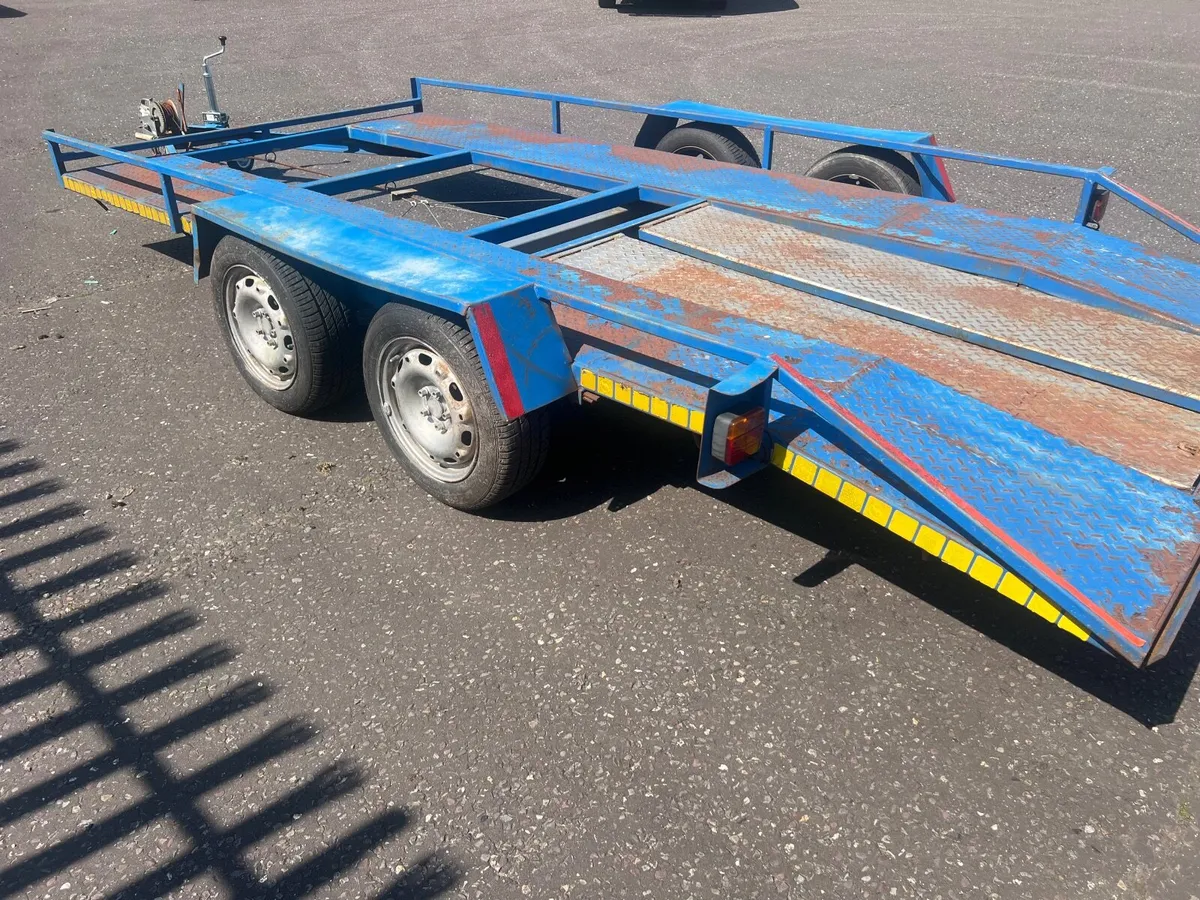 Trailers - Image 3