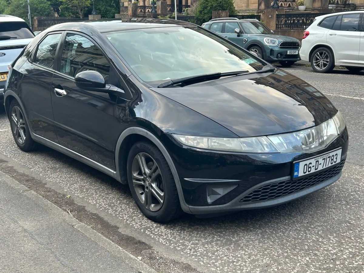 Honda Civic 2006 in great condition - Image 1