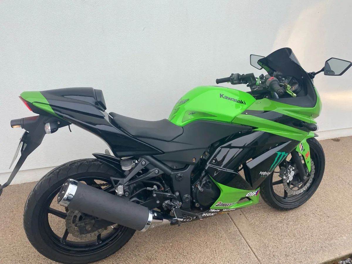 Motorcycle - Image 1