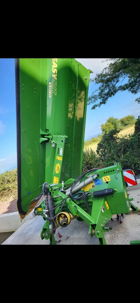 Krone rear mower - Image 1