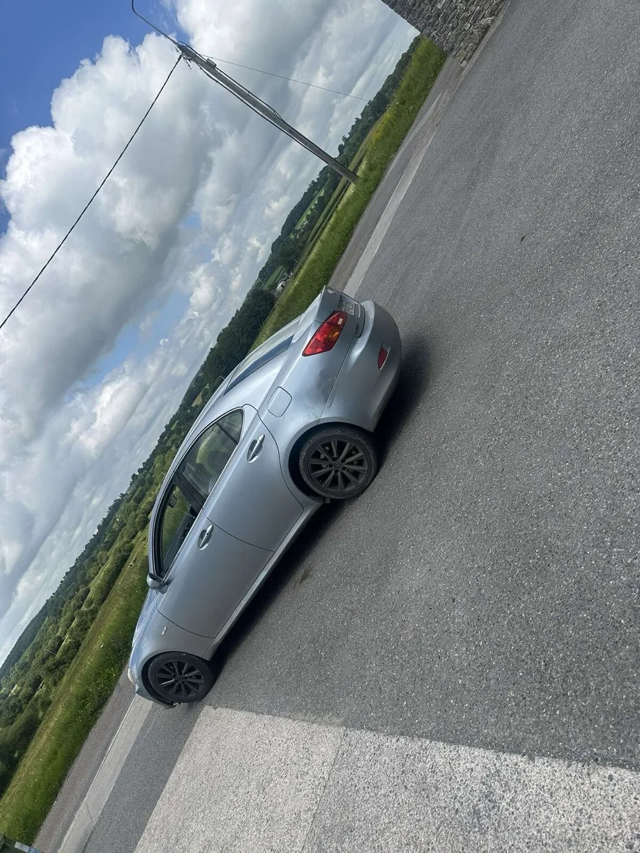 Lexus is220 - Image 4