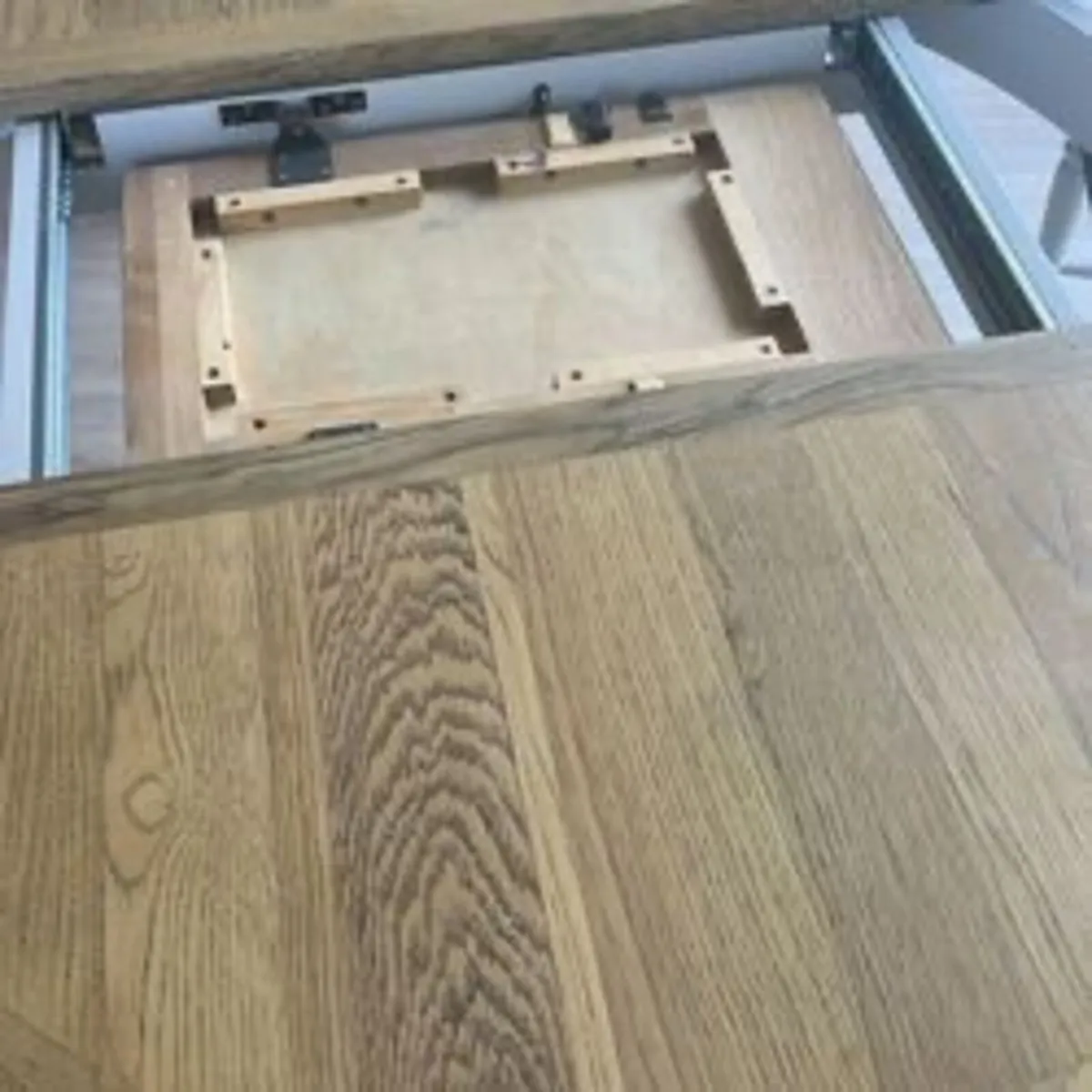 dining table - Image 4