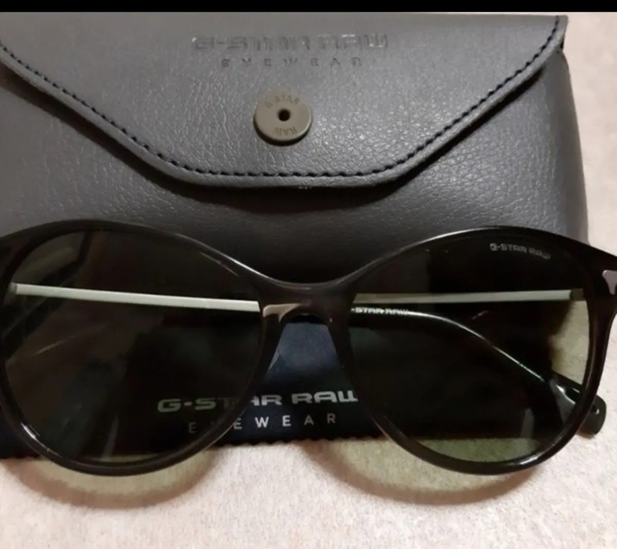 Womens G Star sunglasses - Image 3