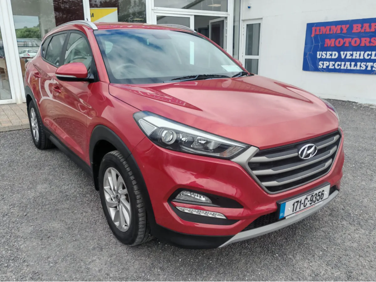 HYUNDAI TUCSON IX35 COMFORT PLUS 5DR - Image 1